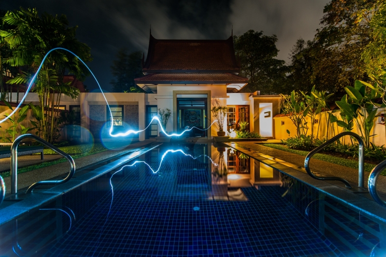 smarthome draadloos of bedraad - Photo by Ihor Saveliev on Unsplash